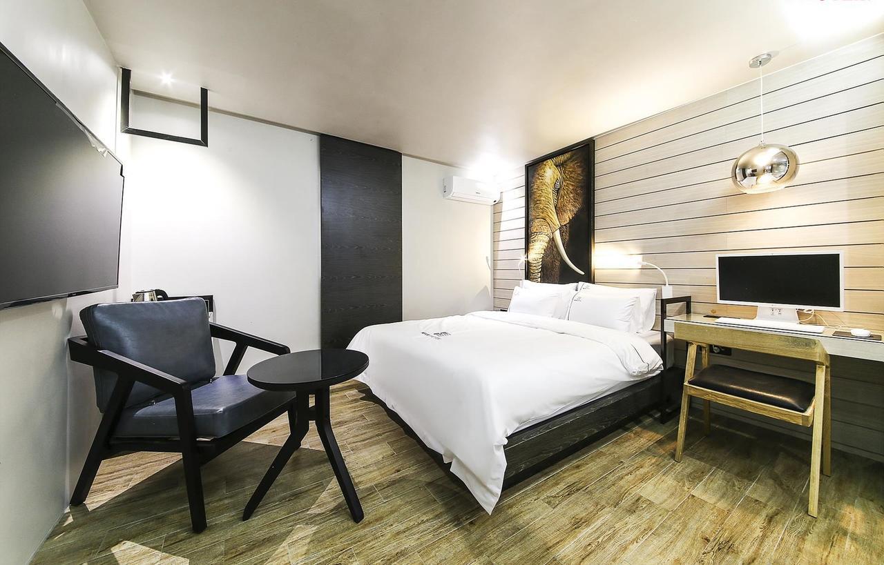 Jeonju Neue Hotel Exterior photo